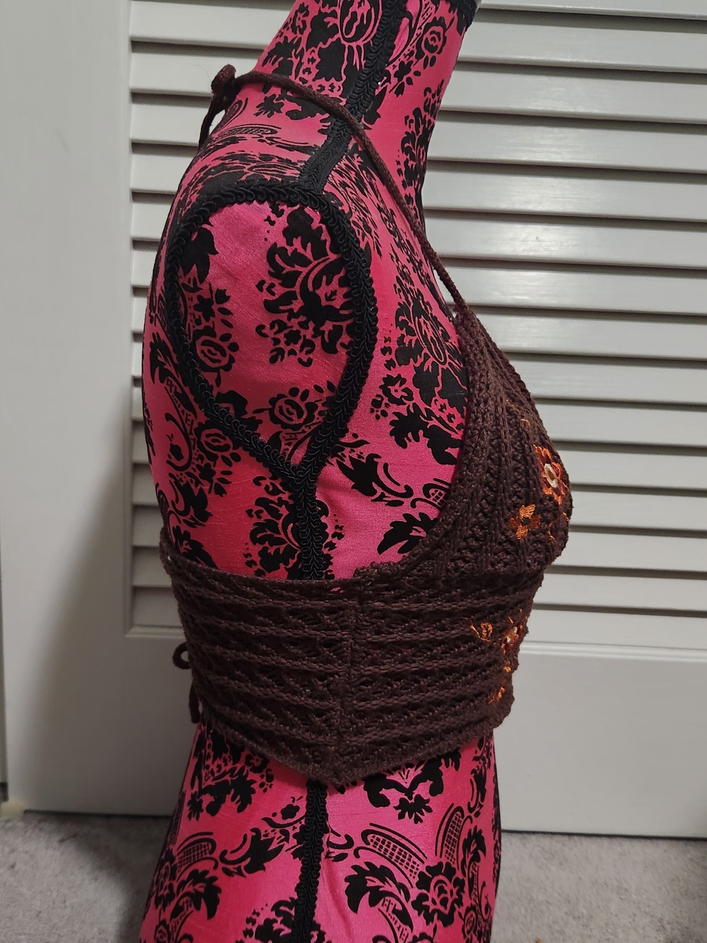 Romwe Crocheted Knit Halter Crop Top - Picture 8 of 13